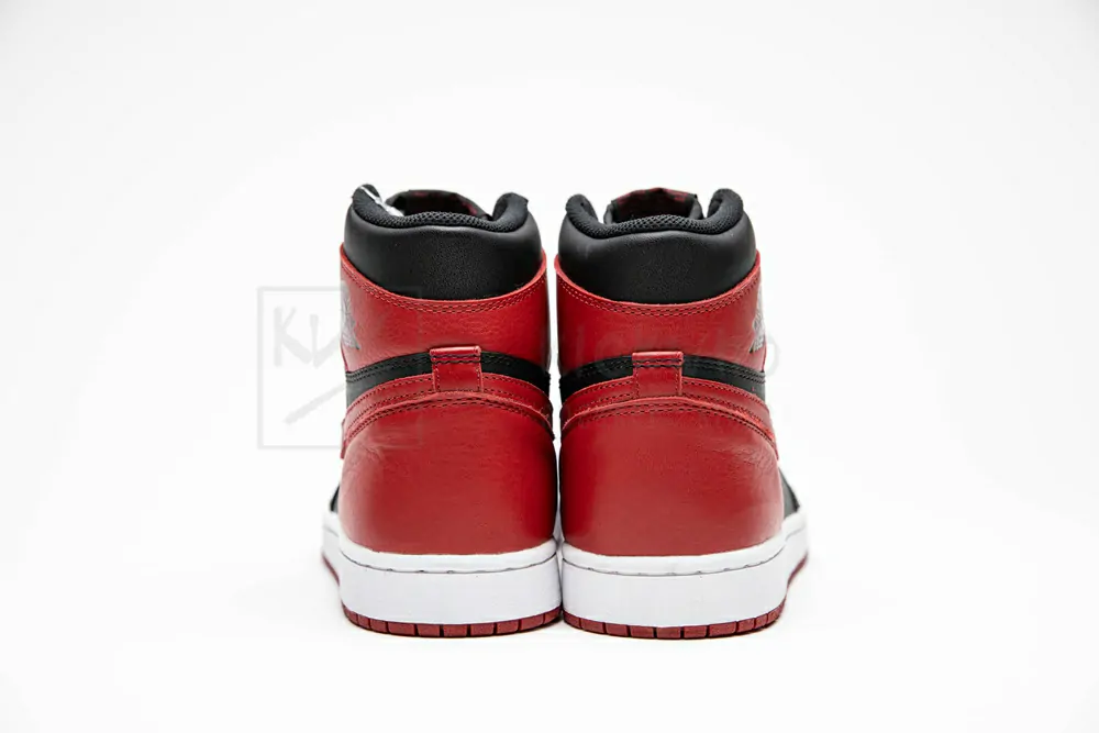 air jordan 1 banned  2.0 555088 001