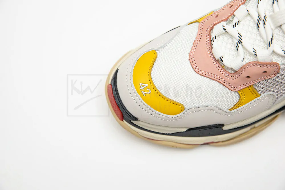 balenciaga triple s trainer pink yellow 524038 w09o5 9035