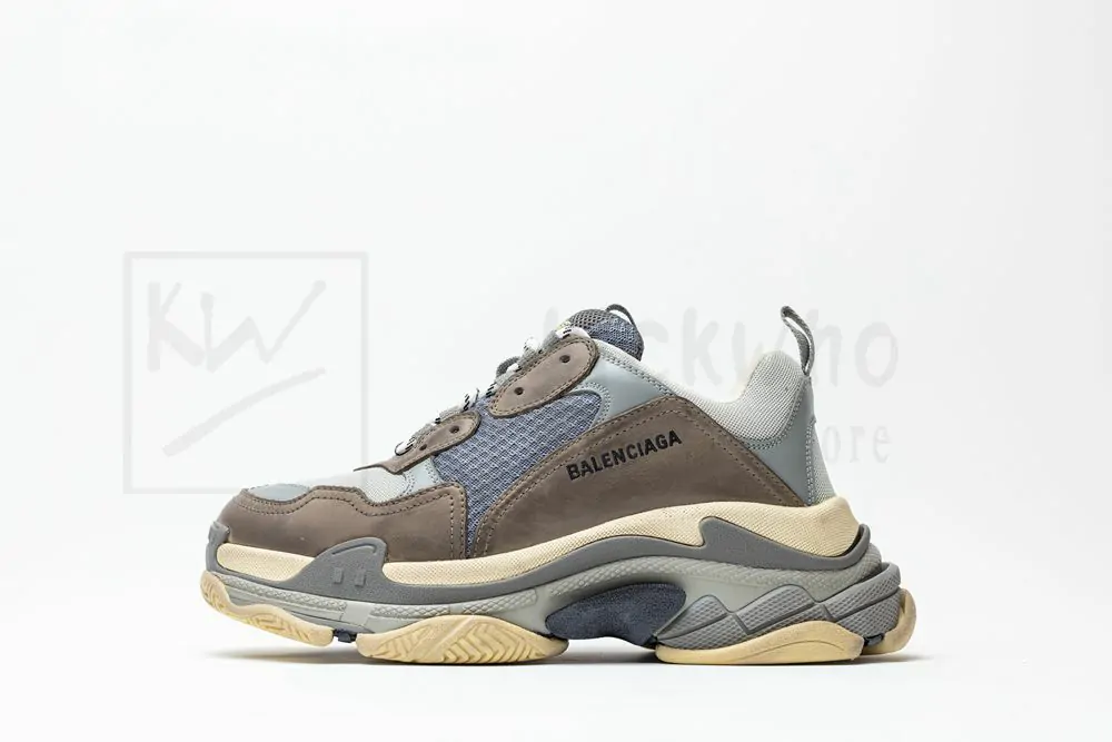 balenciaga triple s trainer black ash 483513w06e11259