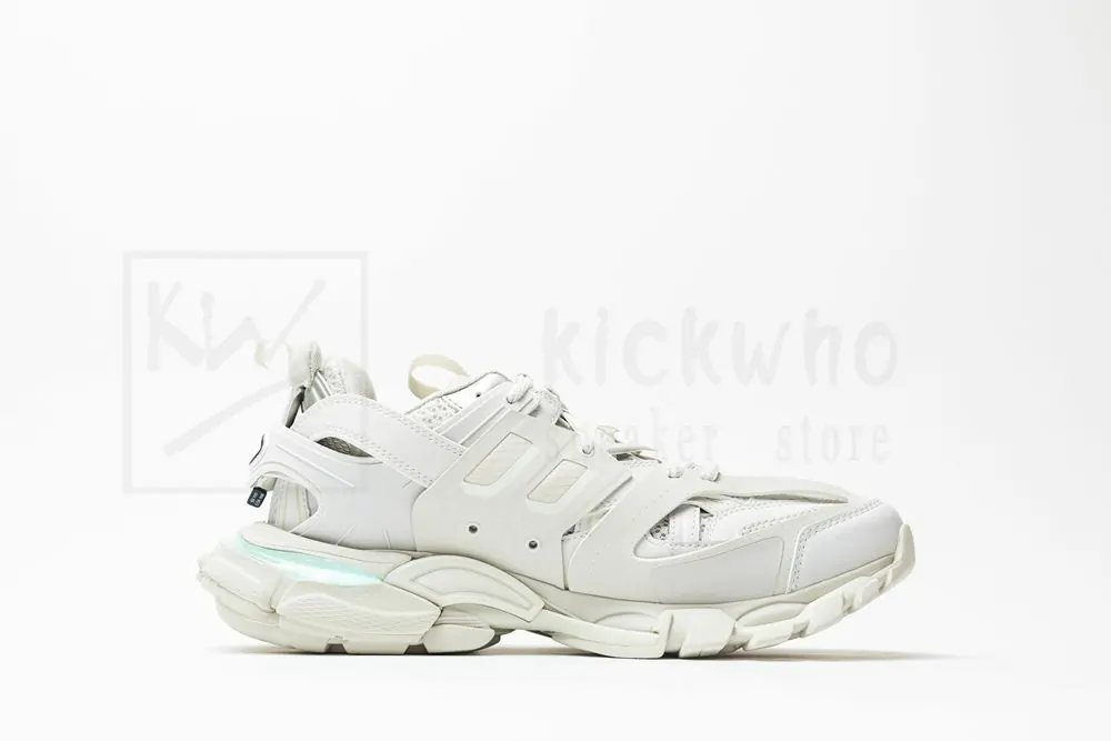 balenciaga track trainer "light grey " with led