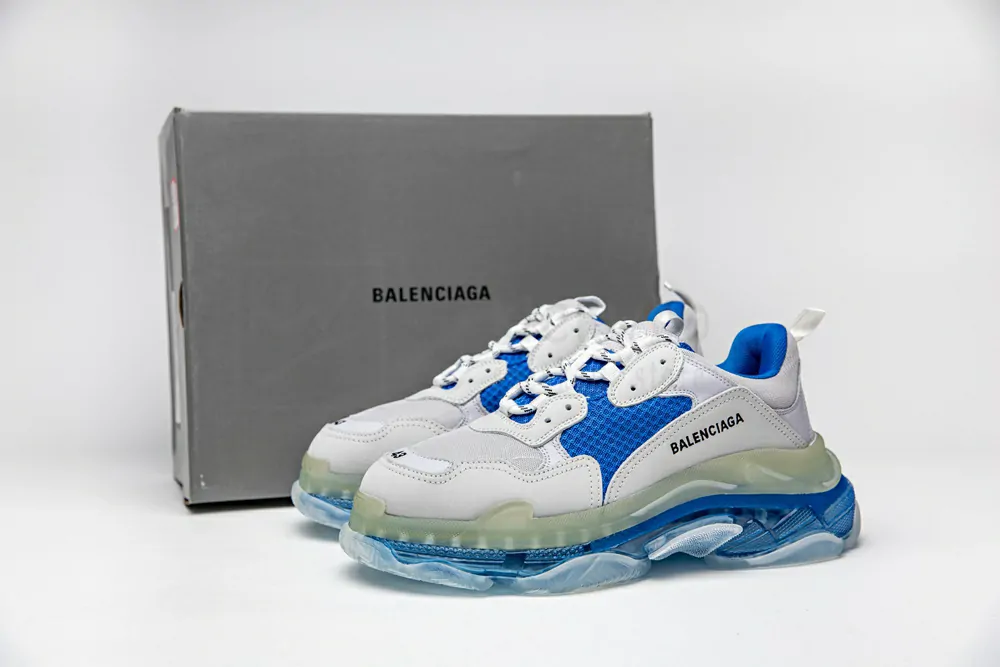 balenciaga triple s trainer 