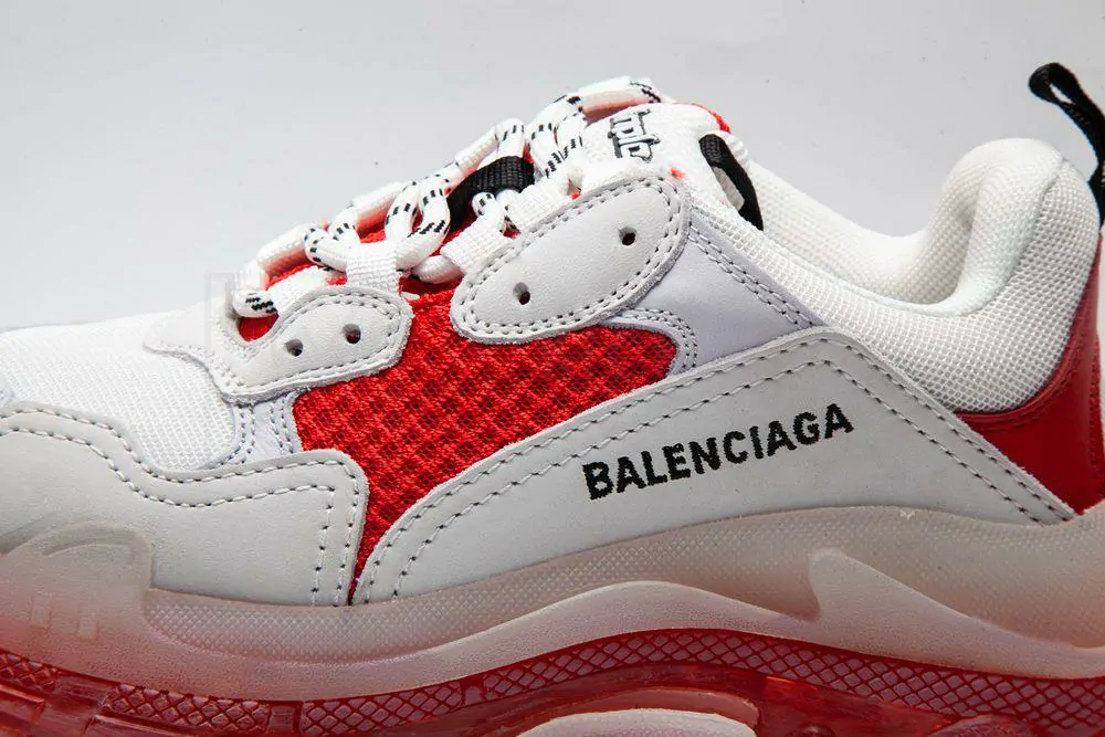 balenciaga triple s trainer 