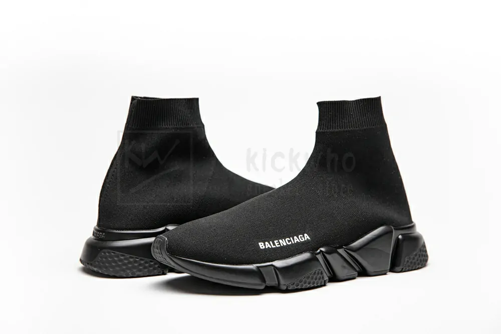 balenciaga speed trainer 