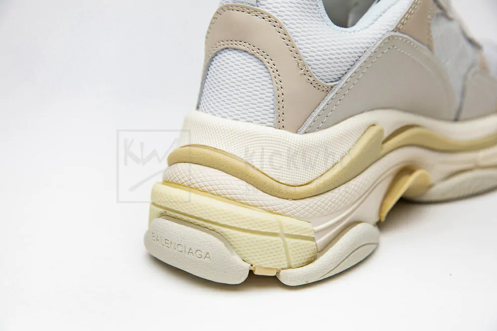 balenciaga triple s all white "godkiller" 512177w09e19000