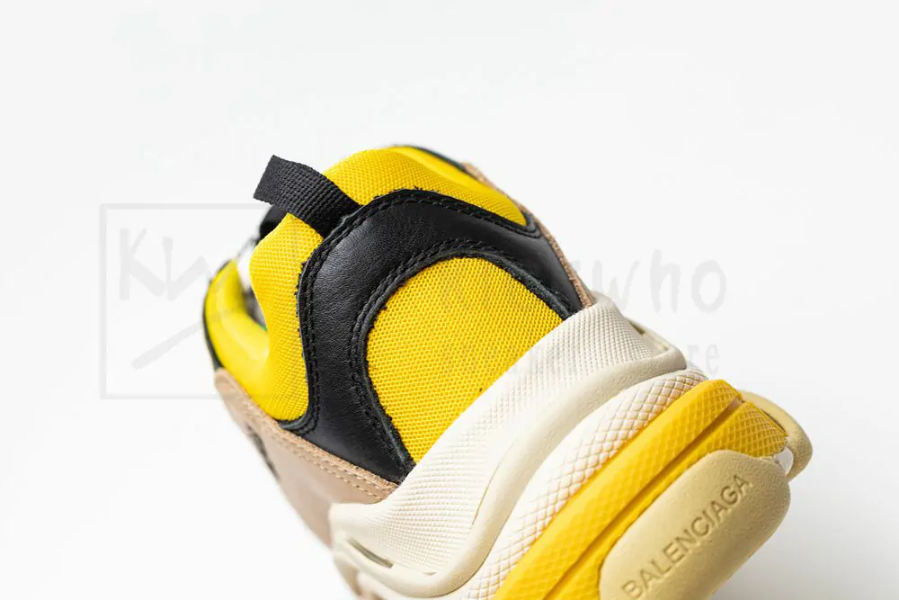 balenciaga triple s trainer yellow yellow green "godkiller" 516440 w09o2 7070