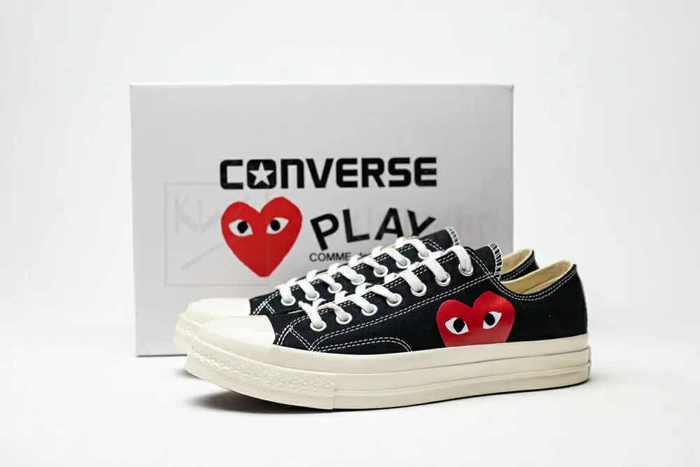 comme des garçons play x chuck taylor all star 2 