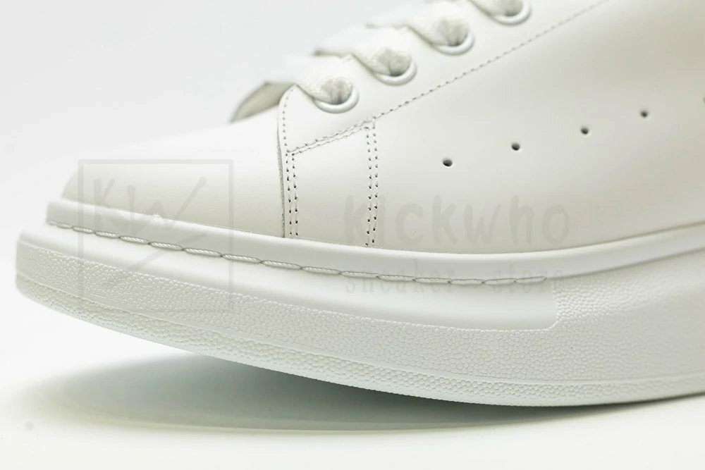 alexander mcqueen pure white 553680 whgp5 9000