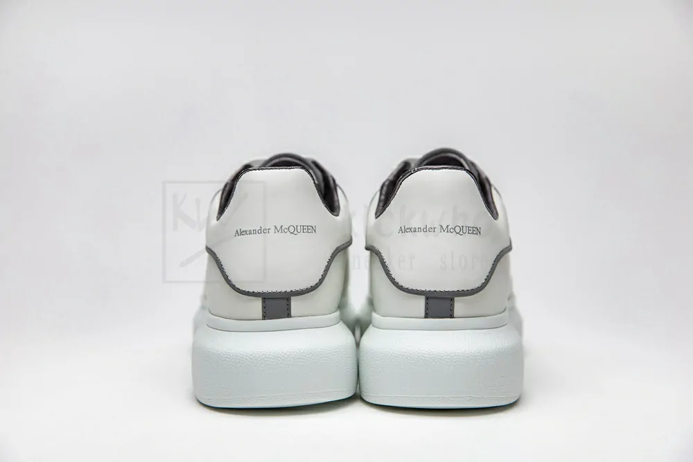 alexander mcqueen sneaker 